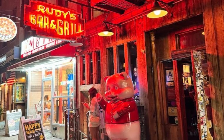 nova york rudys bar & grill