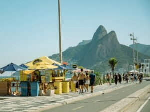 Cidadãos americanos agora devem obter um visto eletrônico para viajar ao Brasil.