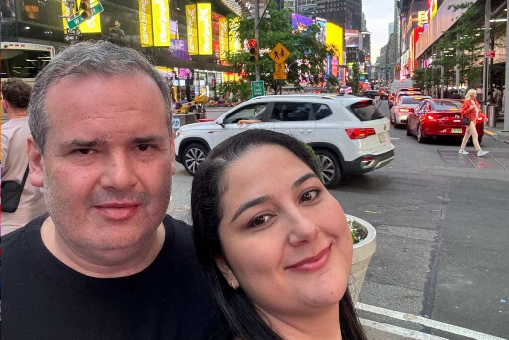 robson e eu na times square em 2024 - foto autoral
