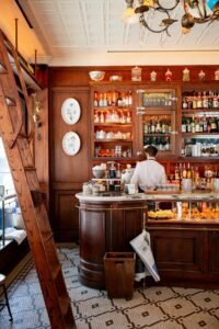 10 LINDAS Cafeterias no West Village que os Locais Adoram