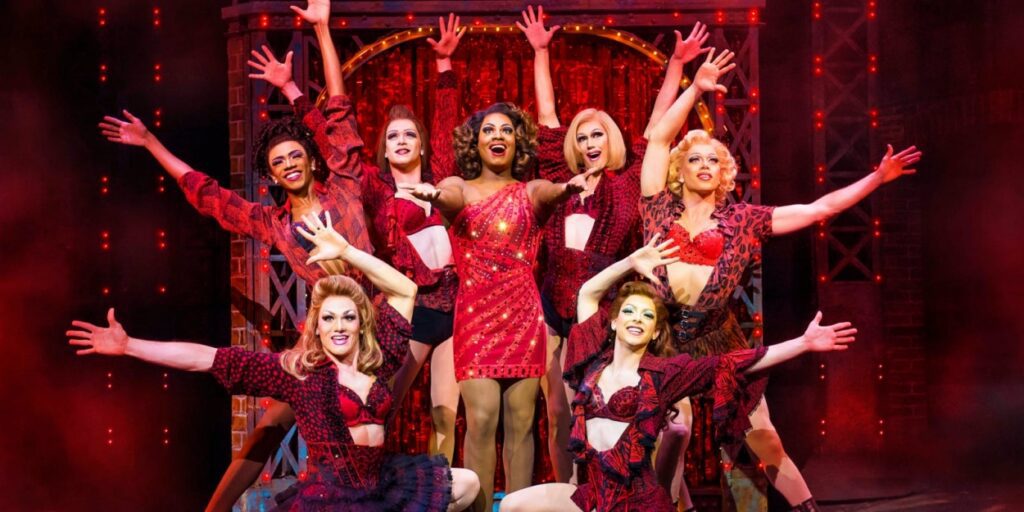 Assistir a um musical da Broadway é uma experiência inesquecível em Nova York