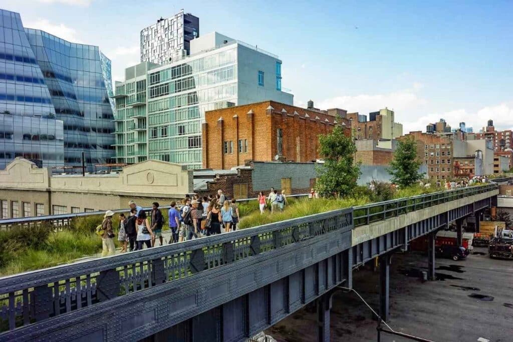 Comprando ingressos Get Your Guide Compre ingressos para o Tour Guiado pelo High Line com a Get Your Guide