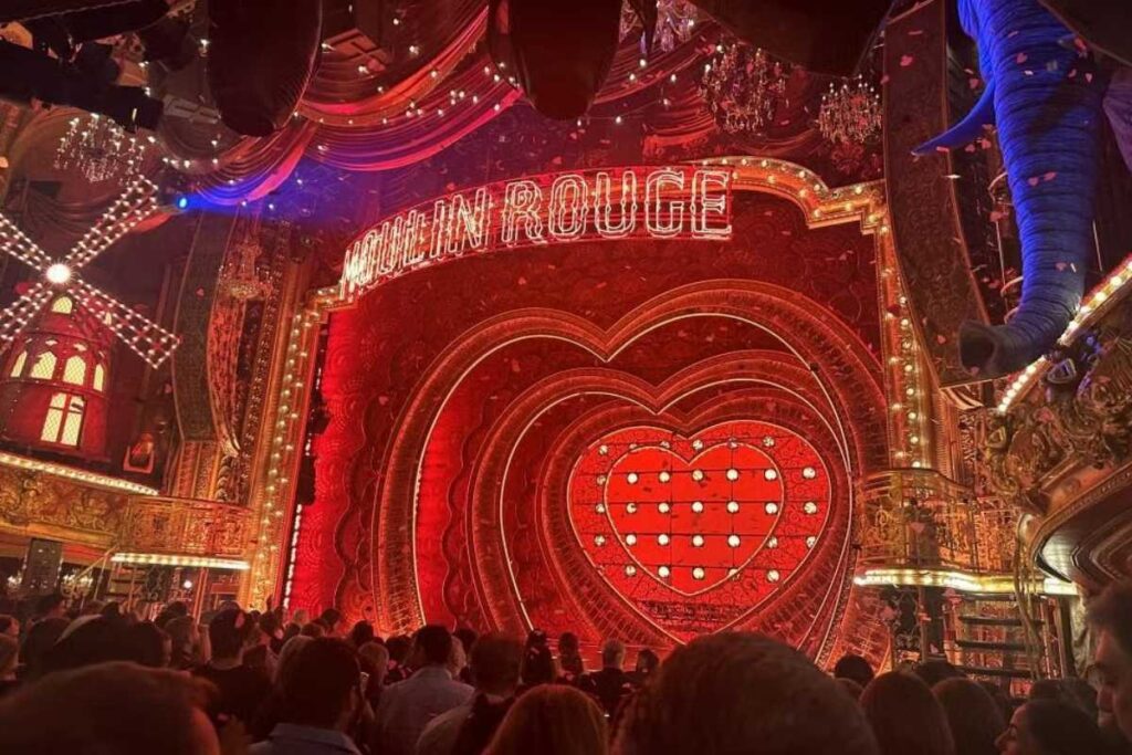 compra segura de ingressos da broadway com a civitatis: moulin rouge compra segura de ingressos da broadway com a civitatis: moulin rouge