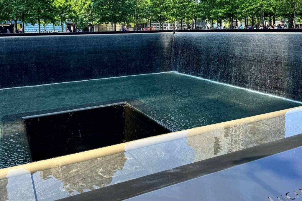 uma das piscinas do memorial 11 de setembro