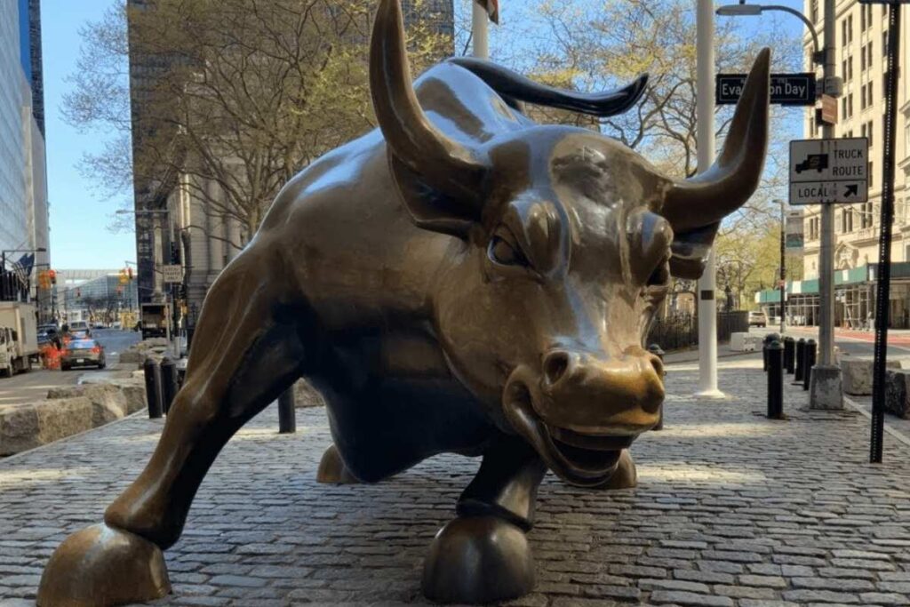 a história do touro de wall street